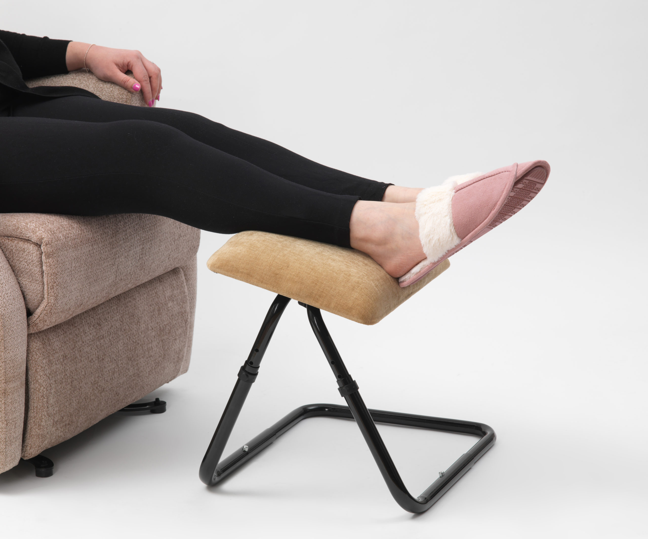 gray adirondack footstool        <h3 class=